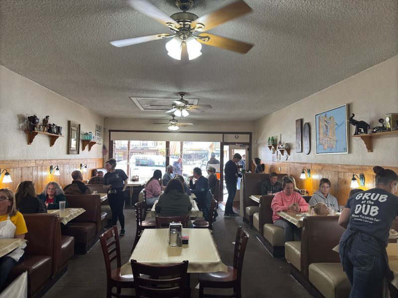 Meet W Cafe, The Gunnison Spot Regulars Quietly Guard Meet W Cafe, The Gunnison Spot Regulars Quietly Guard
