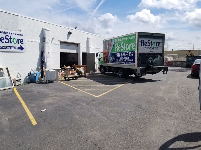 Habitat For Humanity ReStore, Lansing