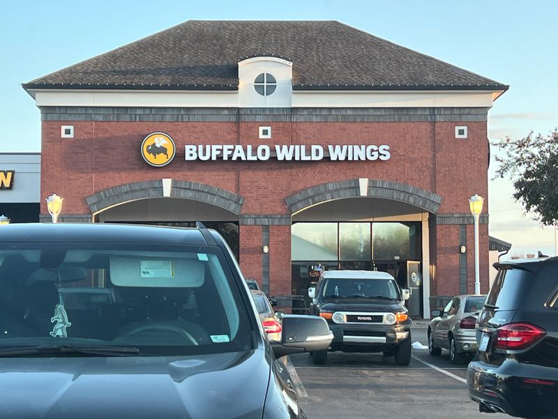 Buffalo Wild Wings - Springfield