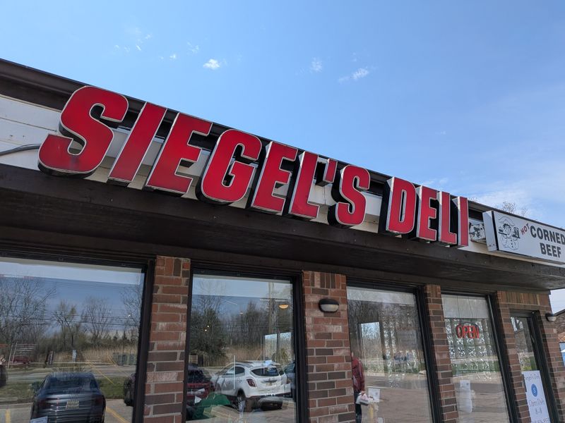 Siegel’s Deli – Cleveland Heights, OH – 2028 S Taylor Rd