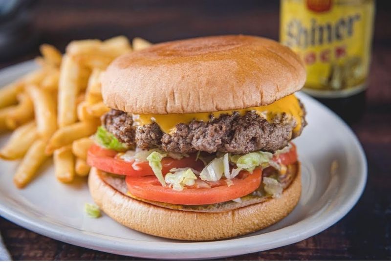 Mel's Country Cafe 