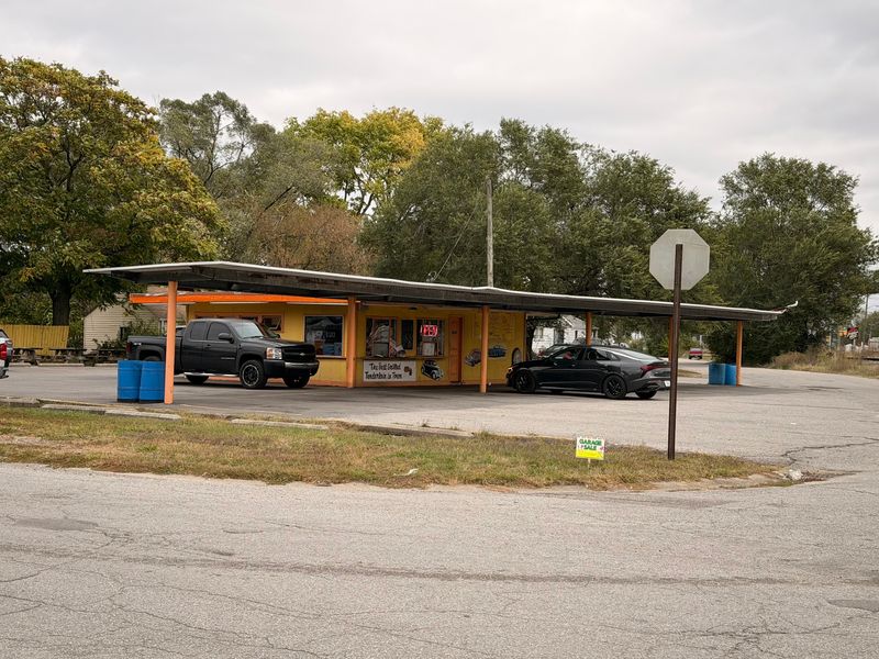Mel's Drive In Restaurant