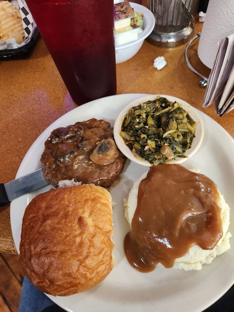 Gravy That’s Creamy, Dreamy, And Out Of This World