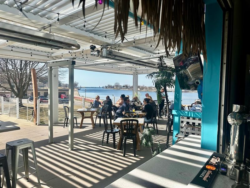 Architecture And Light