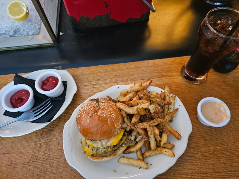 The Tavern Burger: Award Winning For A Reason
