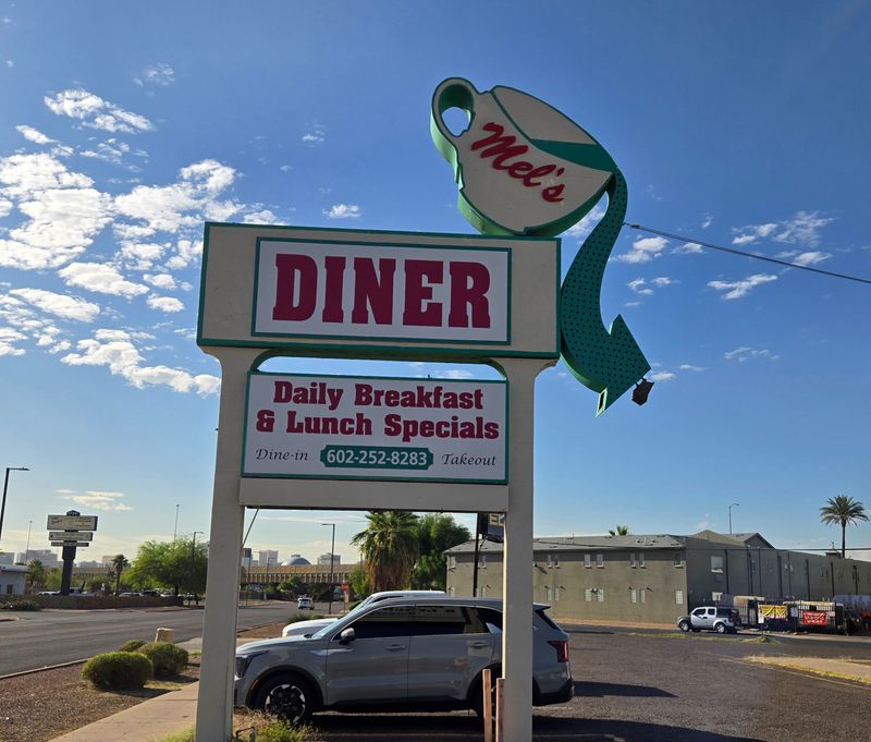 Operating Hours That Favor Early Birds