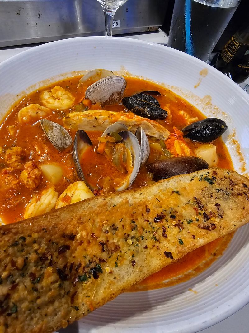 Signature Plates: Tableside Snapper And Crowd Favorites