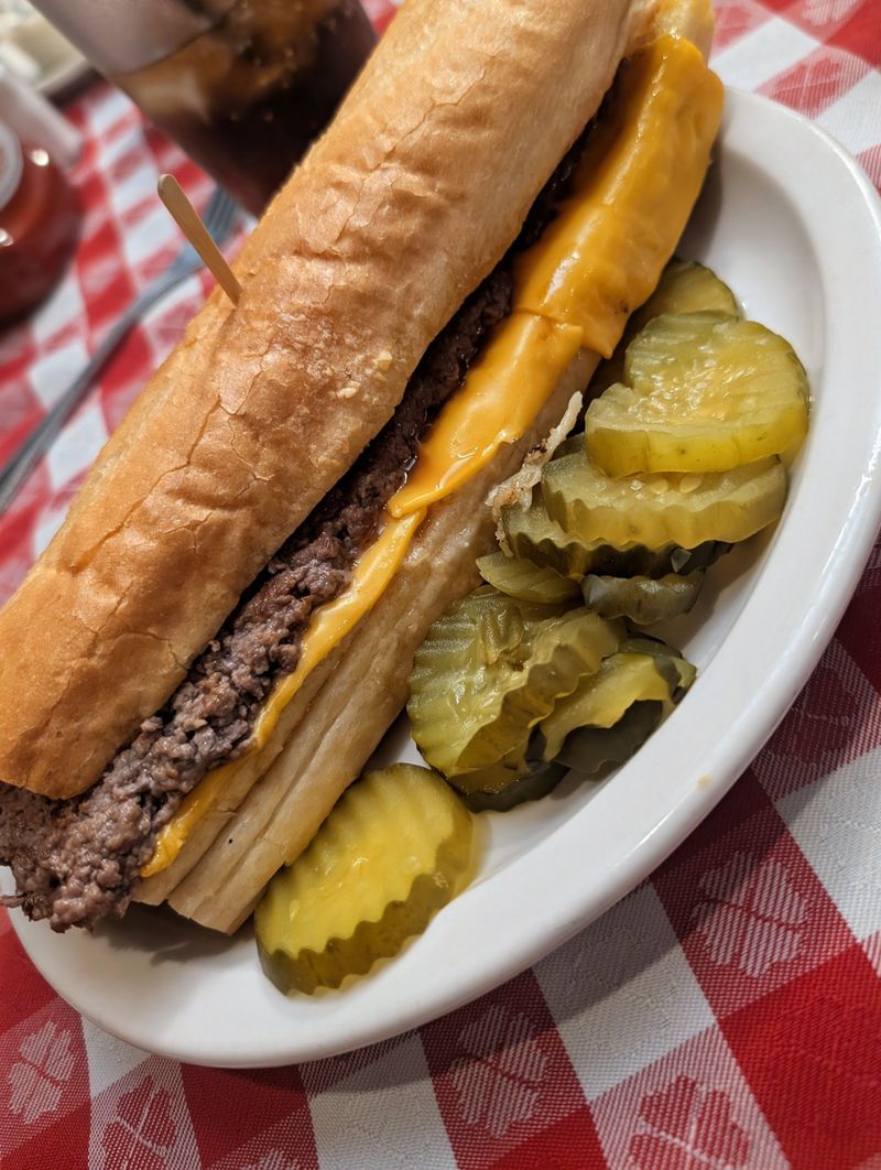 The Famous Poorboy Breakdown