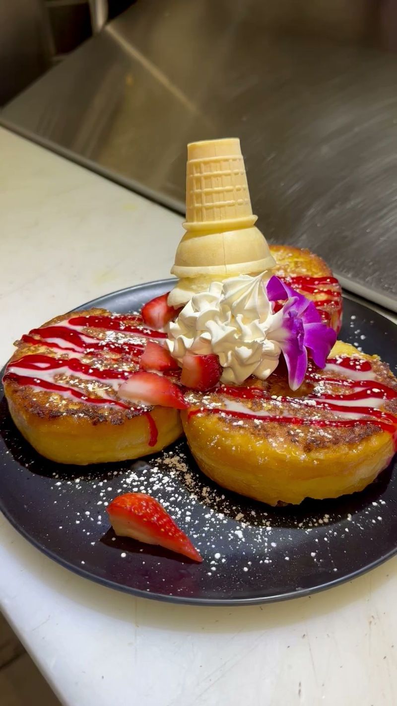 Signature Donuts Worth the Hype