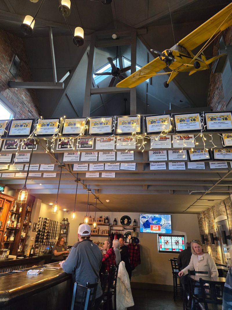 Service That Feels Friendly And Efficient