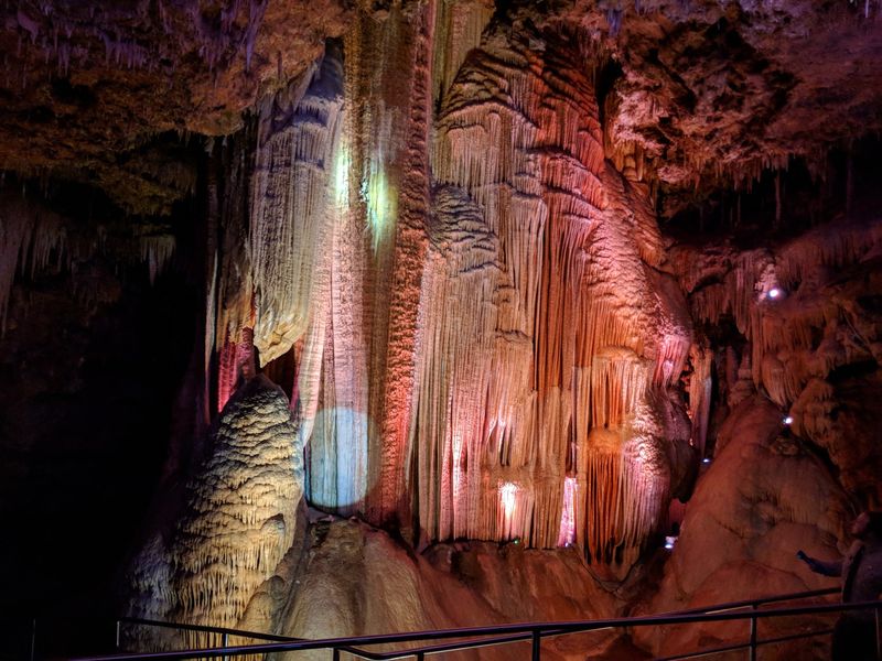 Meramec Caverns Meramec Caverns