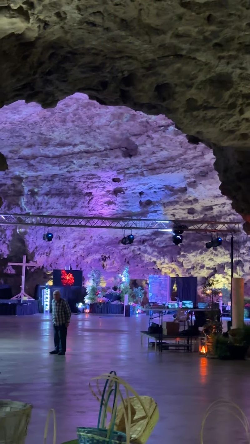 Meramec Caverns Restaurant Meramec Caverns Restaurant