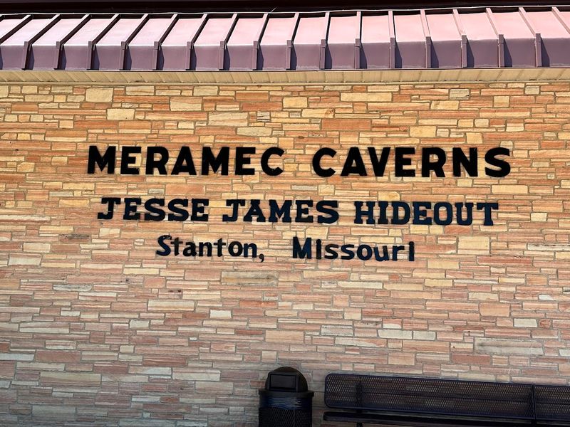 Meramec Caverns