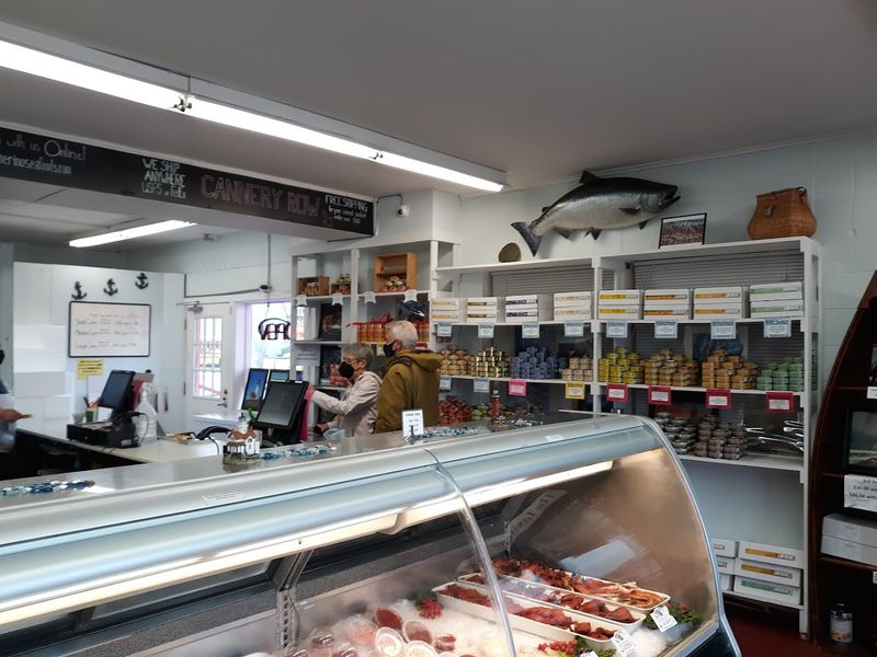 Merino’s Seafood Market, Westport Merino’s Seafood Market, Westport