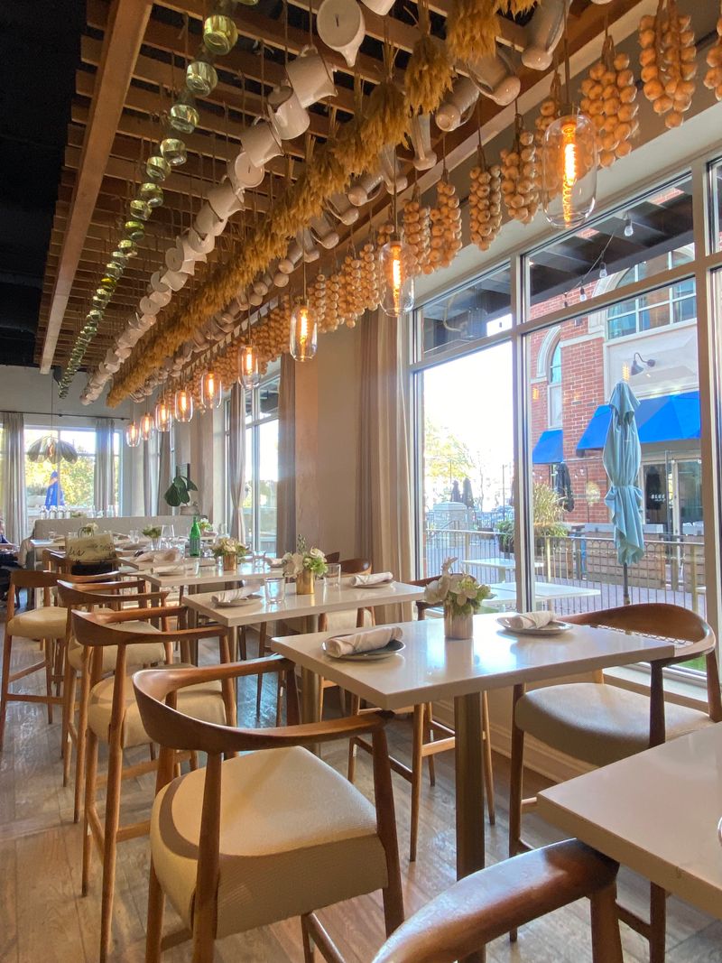 Vasili's – Naperville