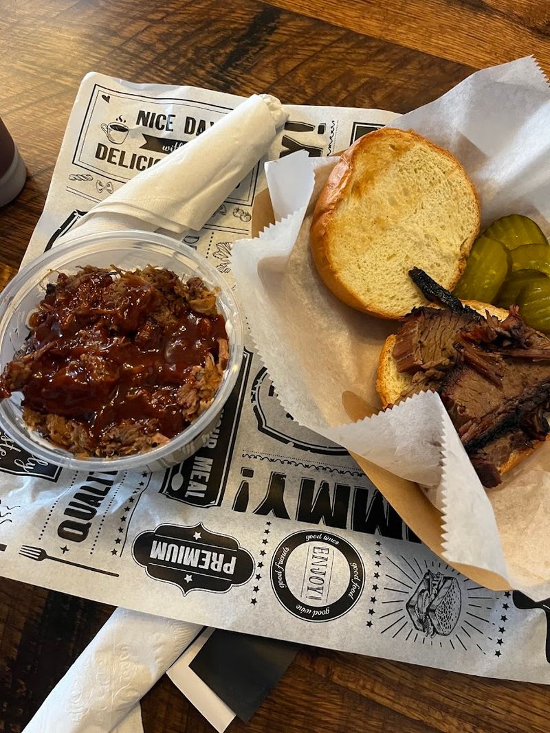 MetalWorks BBQ, Mead