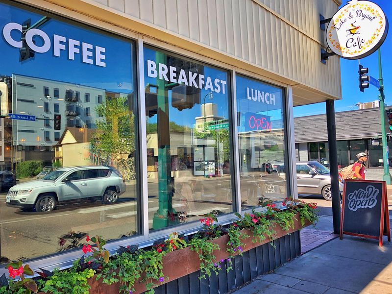 Minnesota's Lakeview Café