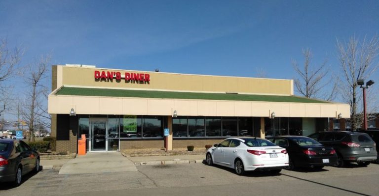 Michigan Diner That Turns Every Breakfast Into A Trip Down Memory Lane