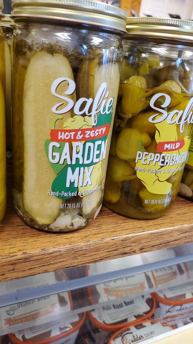 Michigan Extras Beside The Dairy