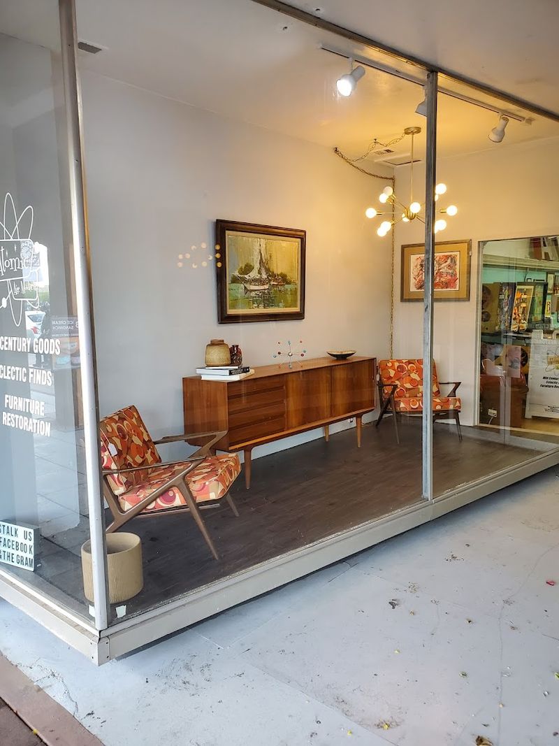 Mid-Century Modern Furniture Finds