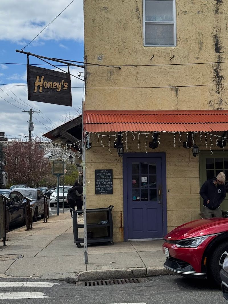 Honey's Sit 'N Eat, Philadelphia