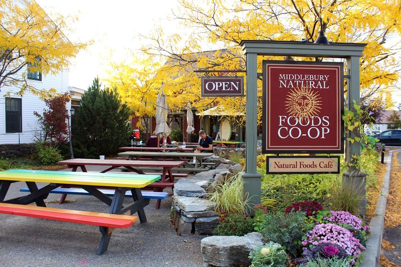 Middlebury Natural Foods Co-op Middlebury Natural Foods Co-op