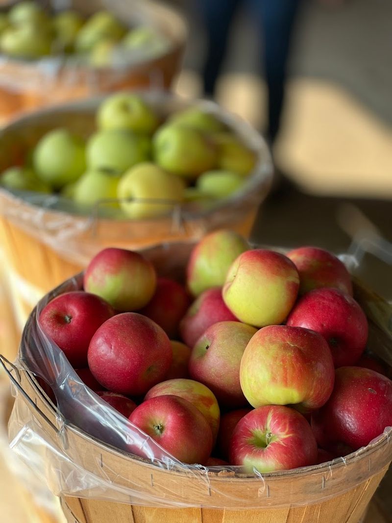 Rennie Orchards, Williamsburg