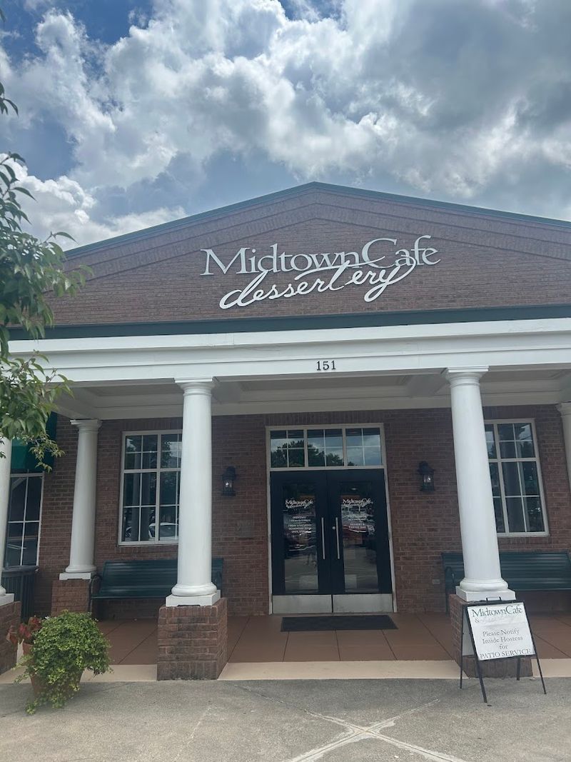 Midtown Cafe & Dessertery