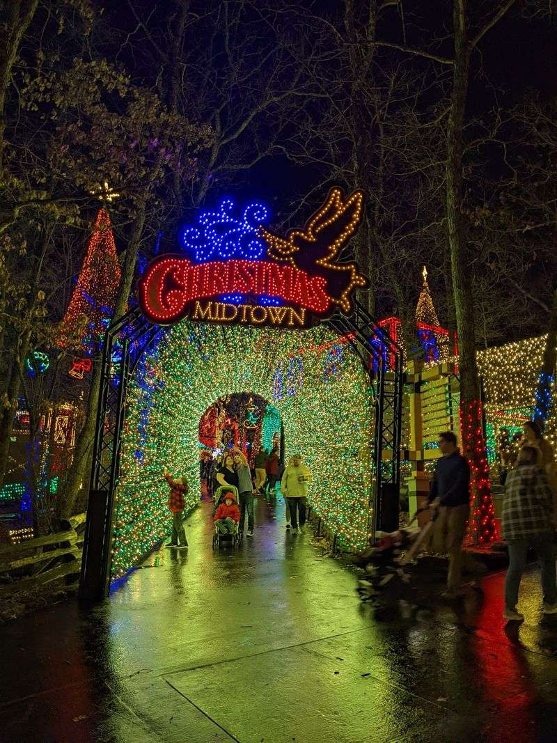 Midtown Turns Into A Glowing Wonderland
