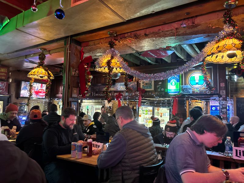 Johnny's Little Bar, Cleveland
