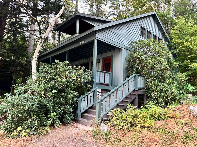 Migis Lodge At Sebago Lake, South Casco