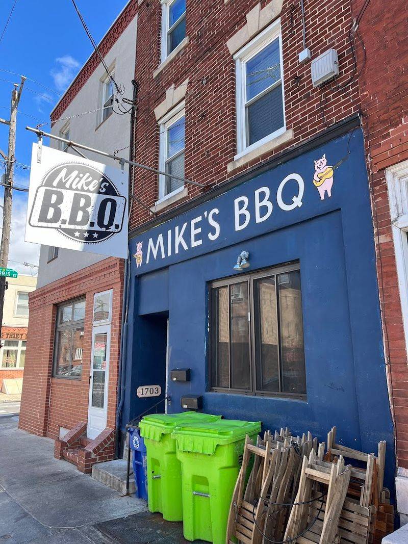 Mike's BBQ, Philadelphia Mike's BBQ, Philadelphia