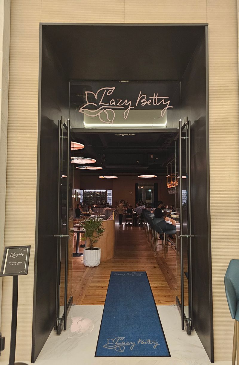 Lazy Betty — 999 Peachtree St NE, Atlanta