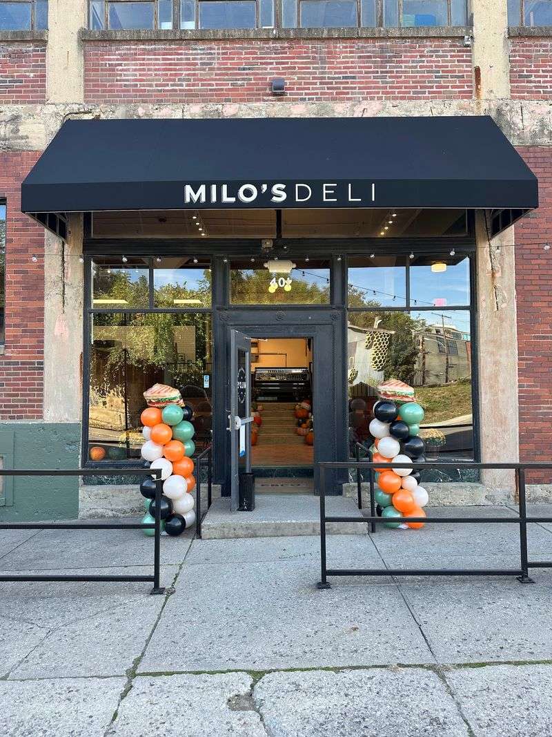 Milo's Deli, Columbus