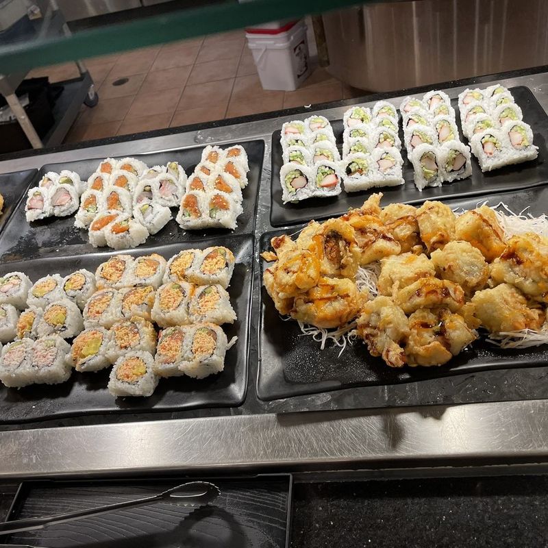 Tomi Sushi & Seafood Buffet: The AYCE Sushi Gold Standard