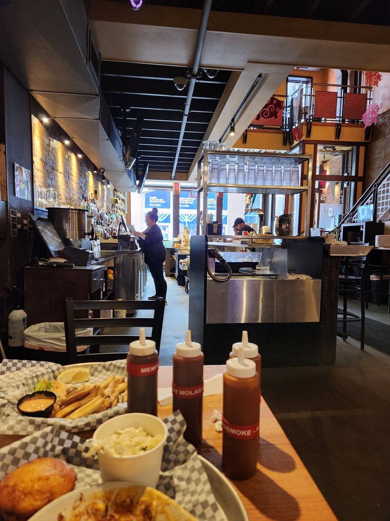 Sauce Flight Strategy: Sweet To Heat