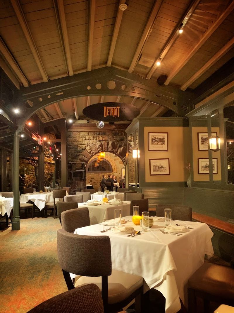 Reserve Brunch For A Gentle First Visit