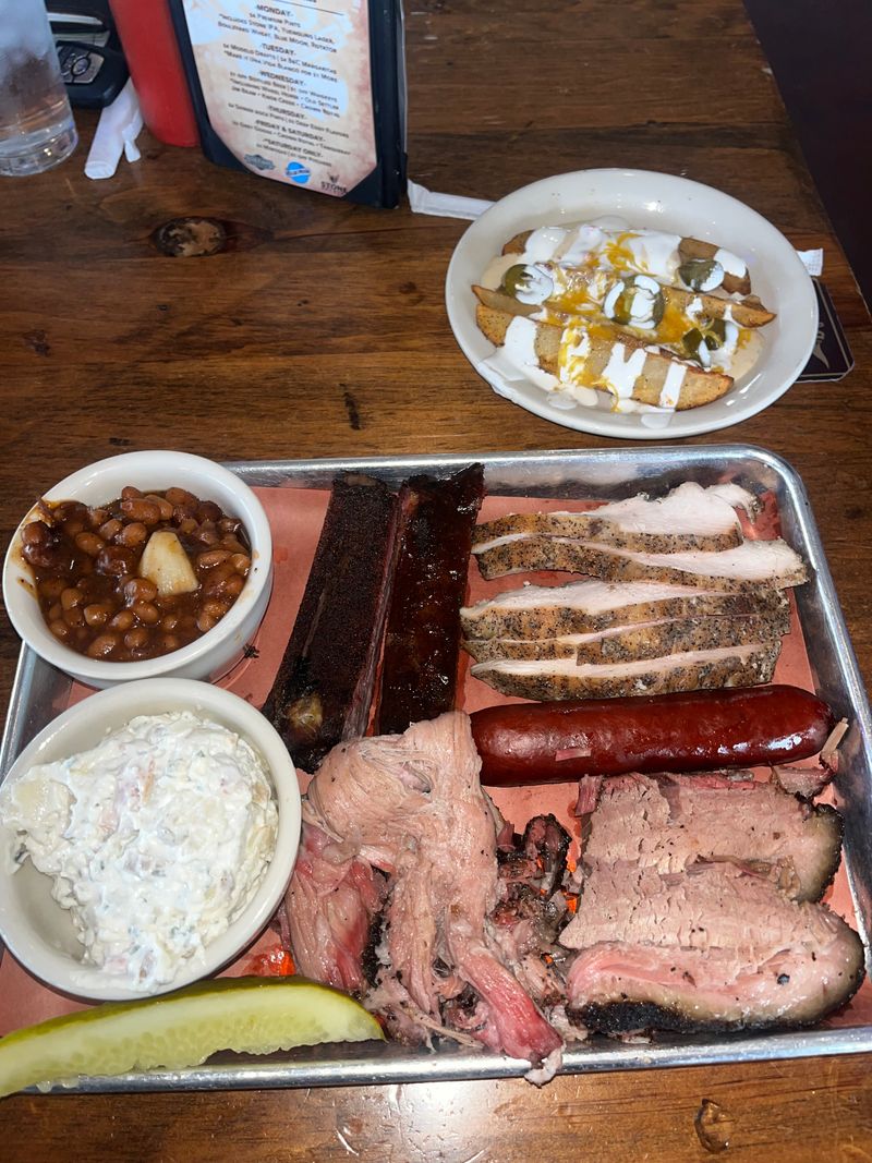 Seasonal Wind, Different Smoke