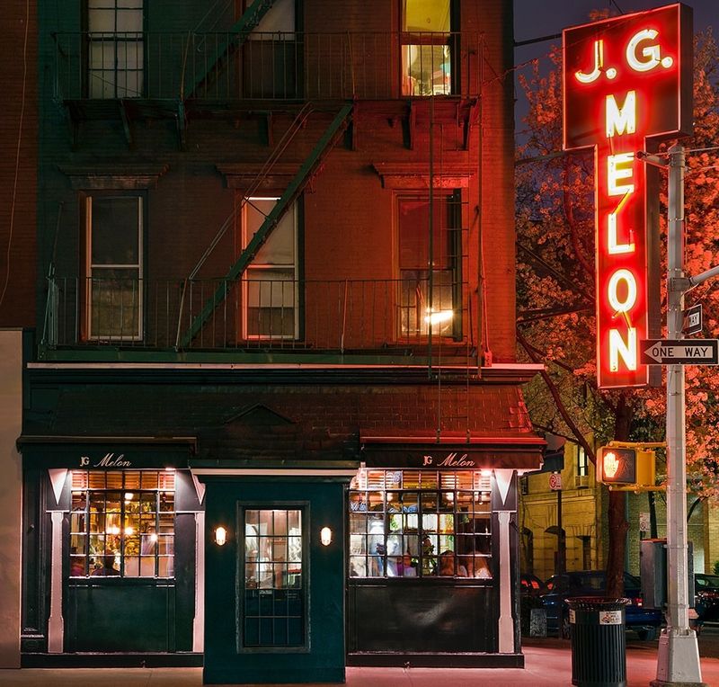 J.G. Melon's Upper East Side Burger Institution