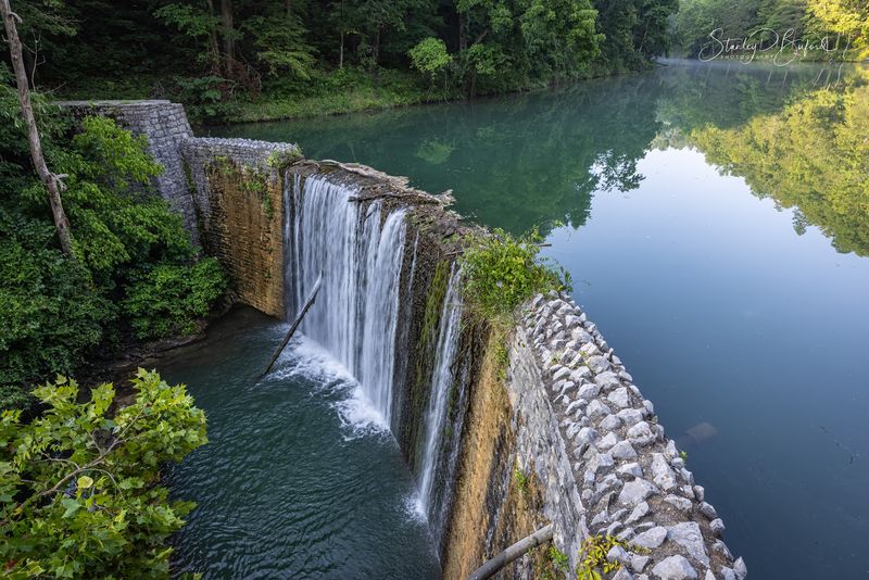 Mirror Lake Waterfall, Norfork Mirror Lake Waterfall, Norfork