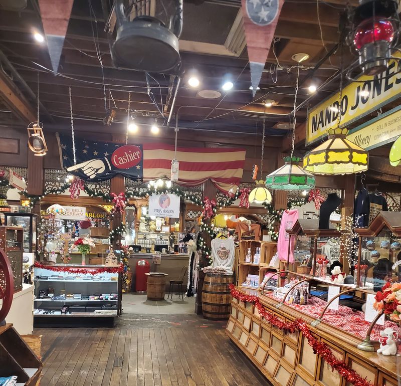 Miss Juanita's Gift Shop Is 3,000 Square Feet Of Pure Tennessee Charm