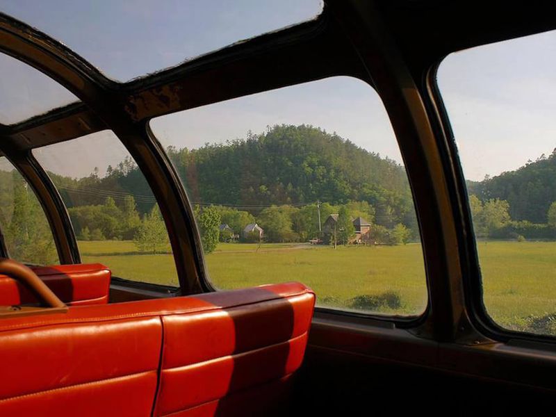 Santa’s Hiwassee Holiday Train – Hiwassee River Rail Adventure, Delano