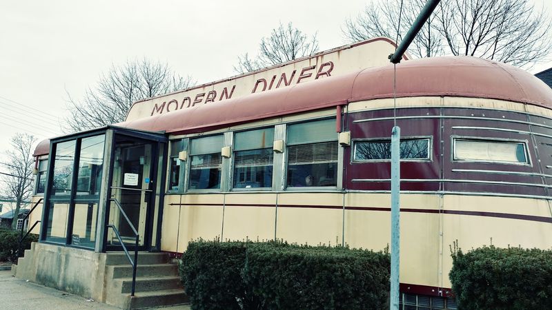 Modern Diner