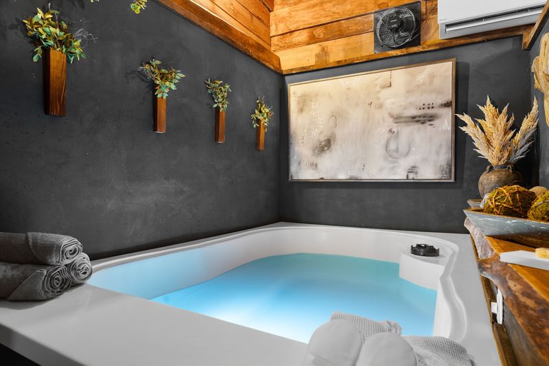 Modern Spa Spaces In The Woods