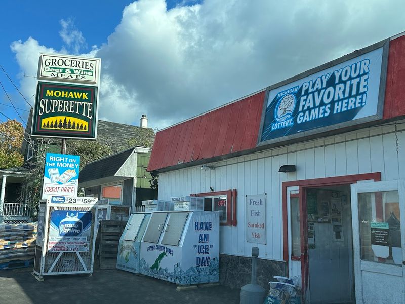Mohawk Superette