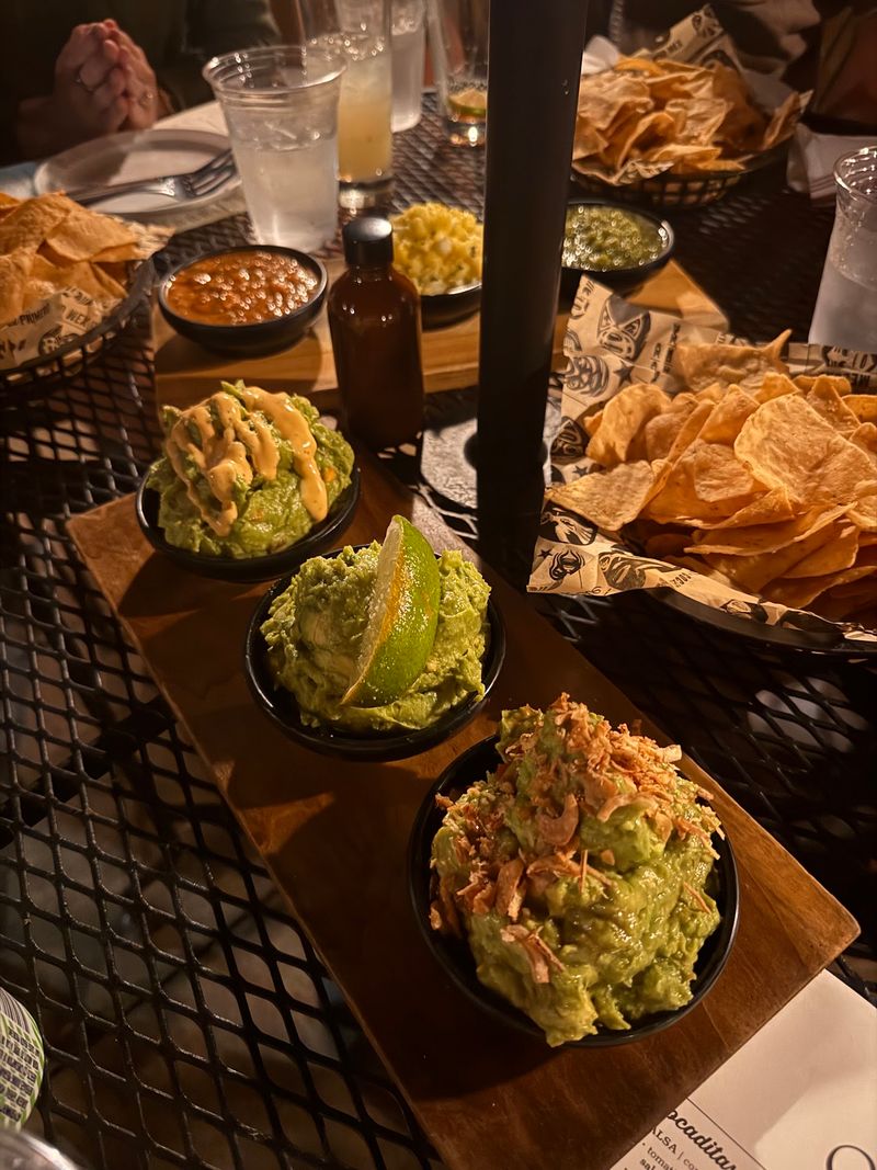 Momocho, Cleveland Momocho, Cleveland
