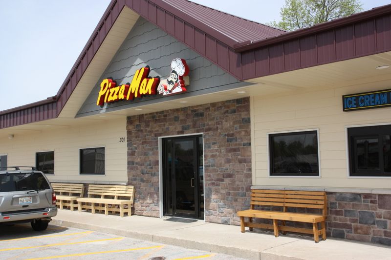 Pizza Man & Ice Cream Man, Litchfield