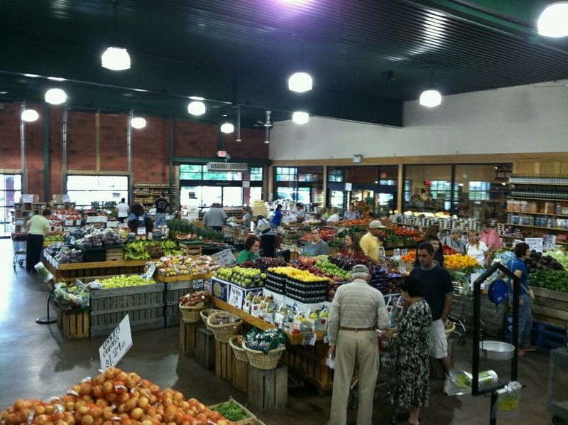 Monnette's Market, Toledo