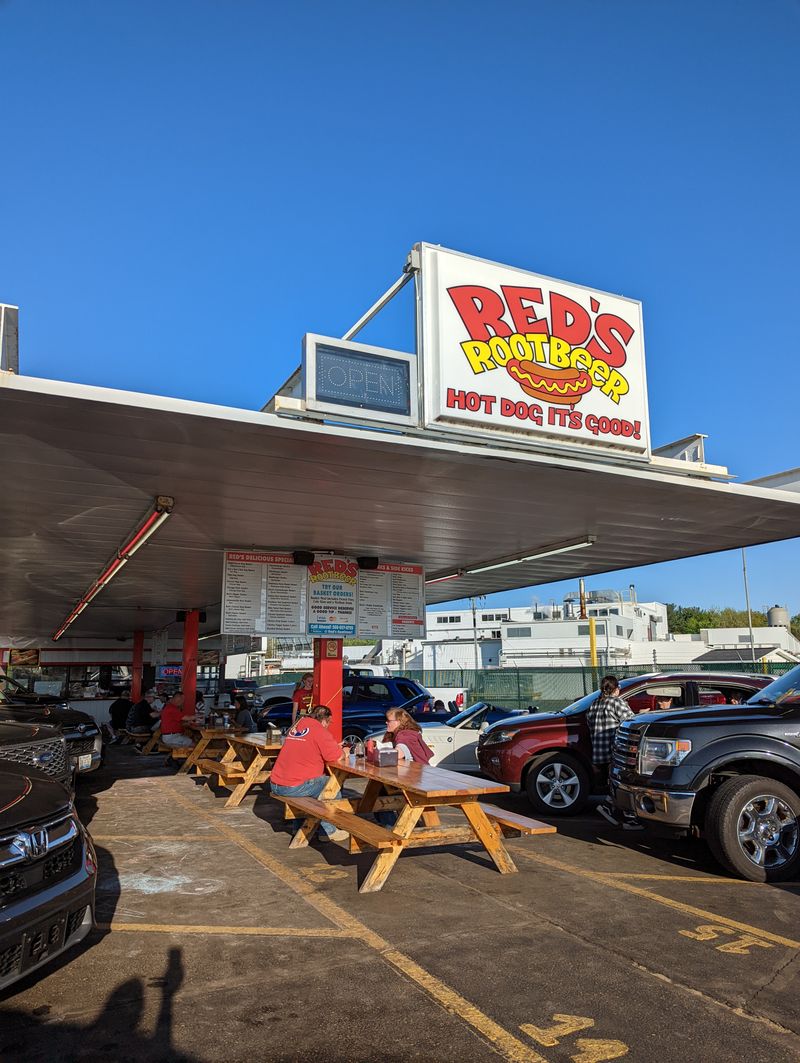 Red's Root Beer – Paw Paw