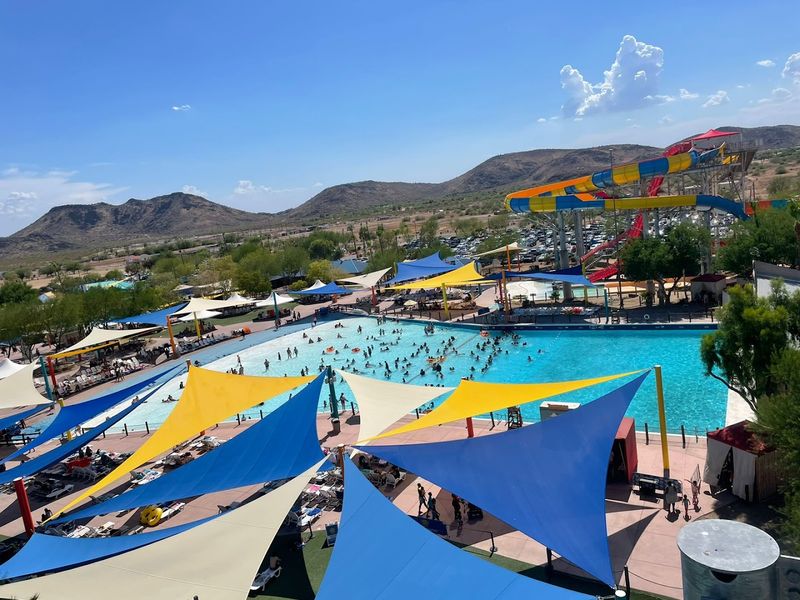 Monsoon Bay Wave Pool: 700,000 Gallons Of Pure Relaxation